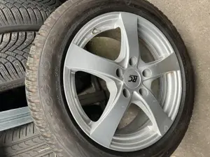 Winterreifen komplett 