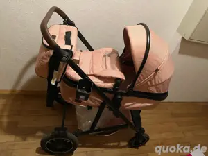kinderwagen mit viel Zubehör  Bild 2
