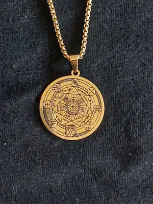 Goldglänzendes Amulett: Die Siegel der 7 Erzengel, Edelstahlkette