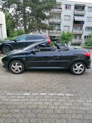 Peugeot 206 CC Platinum Baujahr 2007 - Schwarz Metallic - Vollederausstattung - Windschott