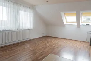 Dachgeschoß - Wohnung