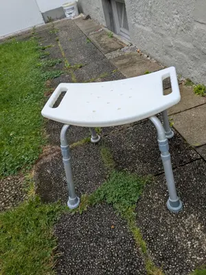 Rutschfester Badestuhl Duro KD