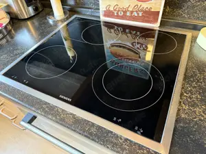 Siemens Herd-Backofen Ceran-Kochfeld Spülmaschine Küche Haus MUSS BIS ZUM 3.5.25 raus aus der Wohnun