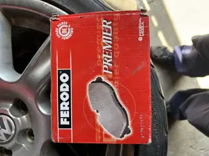 Bremsbeläge Ferodo für Volvo 