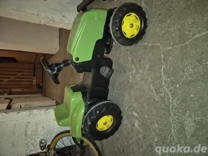 Trettraktor mit Anhänger-Kinderfahrzeug in Top Zustand Bild 5