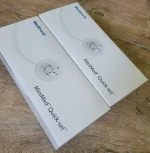 2x10 Stück Medtronic Infusionsset MiniMed Quick-set 6mm 110cm - Softkanüle MMT-398A Bild 2