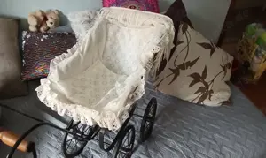 Nostalgie Puppenwagen 