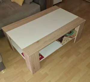 Couchtisch 50,- Euro VB