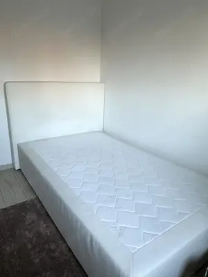 Bett ohne Matratze ca.120x200 cm