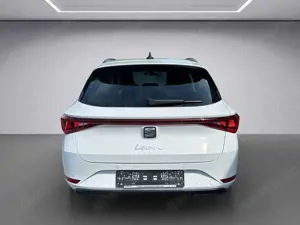 SEAT Leon Sportstourer 2.0TDI KLIMA PDC SHZ LED Bild 4