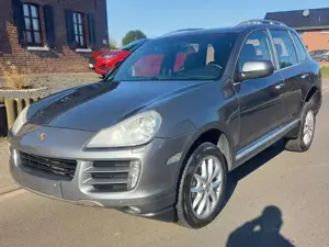 Porsche Cayenne Cayenne S TiptronicS Bild 3