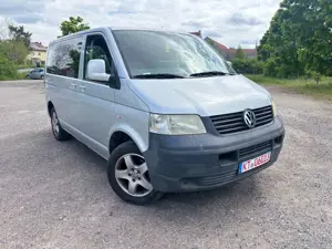 Volkswagen T5 Caravelle 1.9TDI   9 SITZER  TÜV neu und vieles mehr Bild 3