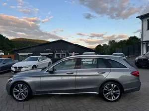 Mercedes-Benz C 250 T CGI/Avantgarde/LED/Alu 18Zoll Bild 4