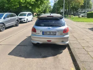 Peugeot 206 Quiksilver