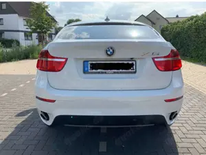BMW X6 xDrive40d—-sehr gut erhalten Bild 4