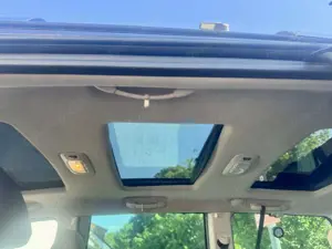 Peugeot 807 HDi 110 Automatik Family Bild 5