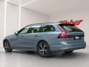 Volvo V90 T8 Recharge R-Design *Pano*SH*Kam*Nappa* Bild 4