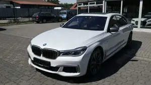 BMW 760 L i xDrive Sky-Lounge/Chauffeur/FondEnt/BW