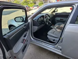 Chrysler 300C 3.5 Bild 5