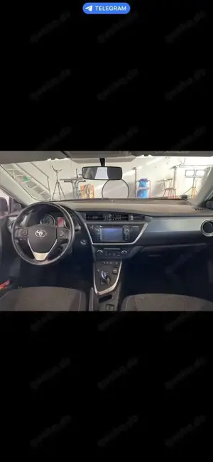 Toyota Auris 1.8 VVT-i Hybrid Automatik Executive