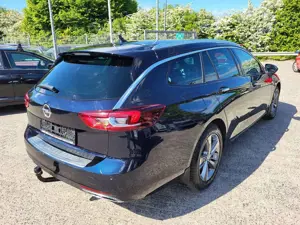 Opel Insignia Sports Tourer Diesel 2.0 BiTurbo 4x4 Aut Innovatio Bild 4