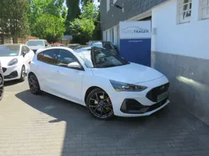 Ford Focus ST X // Pano, ACC, R-kam, BO, HUD