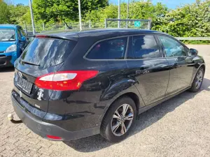 Ford Focus Turnier 1.0 EcoBoost Start-Stopp-System Ambiente Bild 4