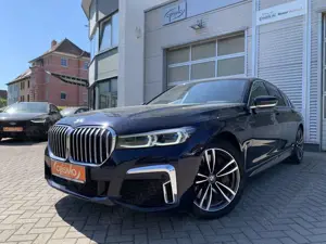 BMW 750 i xDrive M-Sport Pano+Sitzbelüft+Laser+HUD