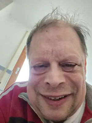 Enkel sucht Kontakt zu 