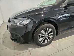 Volkswagen Polo 1.0 TSI Move DSG AHK LED ACC RFK Navi GJR Bild 3