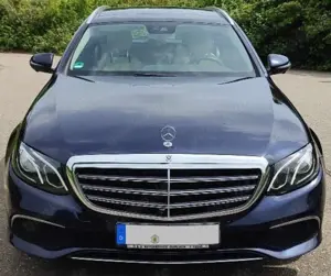 Mercedes-Benz E 300 E-Klasse T-Modell Diesel d T 9G-TRONIC Exclusive Bild 4