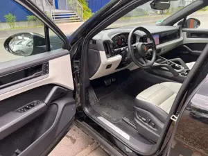 Porsche Cayenne S Coupe V8 #SPORTABGAS! ACC! 360CAM! AHK Bild 5