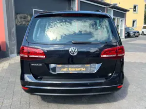 Volkswagen Sharan 1.4 TSI DSG*NAVI*AHK*LANE*7 SITZER* Bild 5