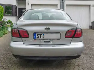 Nissan Primera Bild 3