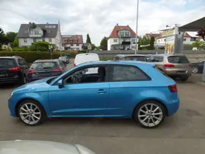 Audi A3 ambition quattro*NAVI*MMI*PDC*KLIMA* Bild 2