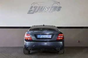 Mercedes-Benz C 350 BlueEFFICIENCY Coupé/TOTW/SHZ/PDC/PANO/R18 Bild 5