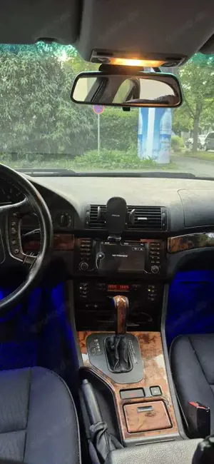 BMW 528 528i touring Bild 4