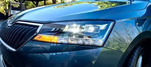 Skoda Fabia 1.0l TSI 81kW Style LED Sitzheizung Tempo Bild 2