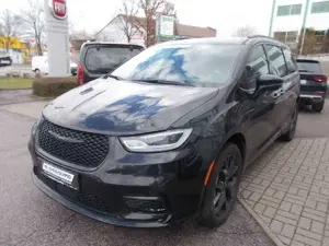 Chrysler Pacifica Limited S-Edition 3.6 Allrad 291PS + 7 Sitze