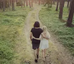 Du bist eine aufgeschlossene Frau und würdest dich mit mir im Park von Heilbad Heiligenstadt treffen