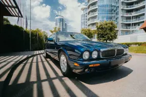 Jaguar XJ8 4.0 Sammlerfahrzeug*8900 Miles* Bild 3