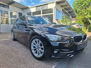BMW 318 318d Touring Sport Line Leder~AHK~Navi