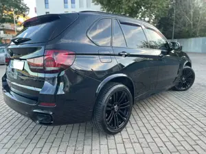 BMW X5 xDrive40d, NEUE MOTOR BEI 145000 Bild 3