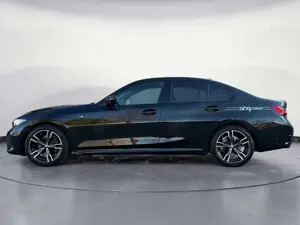 BMW 320 d xDrive M Sport Navi Klima Leder PDC Kamera Bild 3