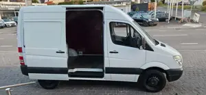 Mercedes-Benz Sprinter 211 CDI Kasten Kurz Hoch L1/H2 1. Hand Bild 4