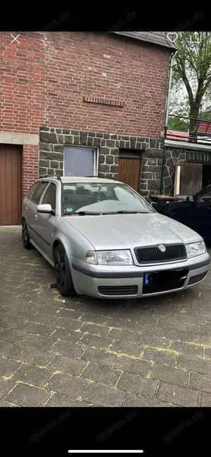 Skoda Octavia 1.6 Combi