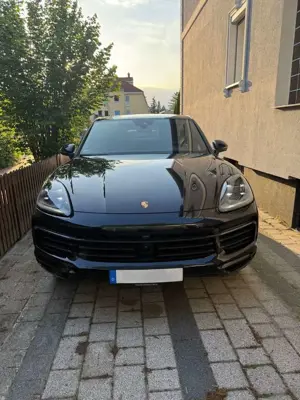Porsche Cayenne Basis