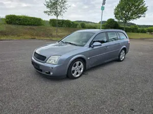 Opel Vectra Sport**Automatik**AHK**01/2027