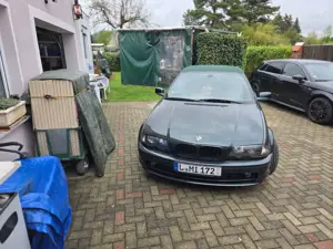 BMW 323