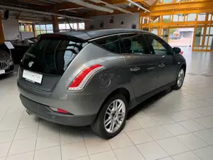 Lancia Delta Platino|PDC|Klima|Navi|Vollleder|Panorama Bild 5